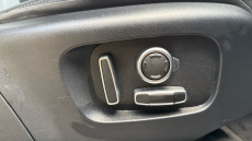 Land Rover Range Rover Evoque 2.0 D200 R-Dynamic HSE 5dr Auto Diesel Hatchback